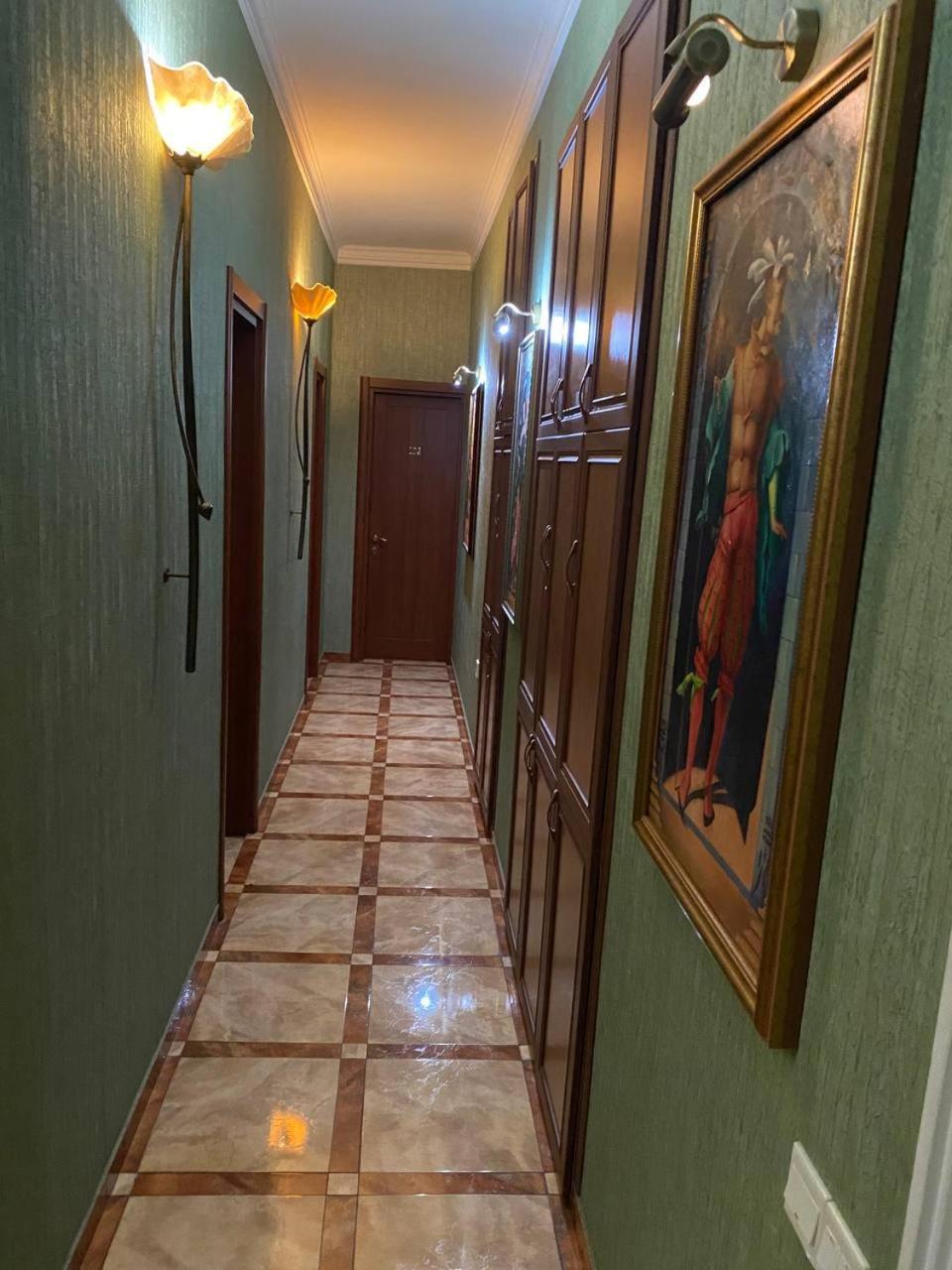 Hotel Pavo Тбилиси Екстериор снимка